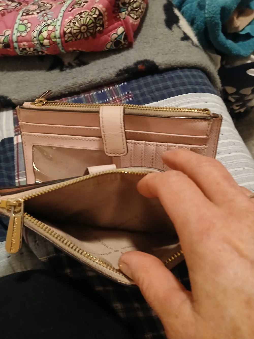 MICHAEL KORS Pale Pink Wristlet Crossbody Wallet